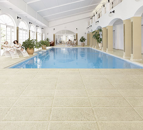 Carrelage piscine Newstone de Ceramiche Piemme